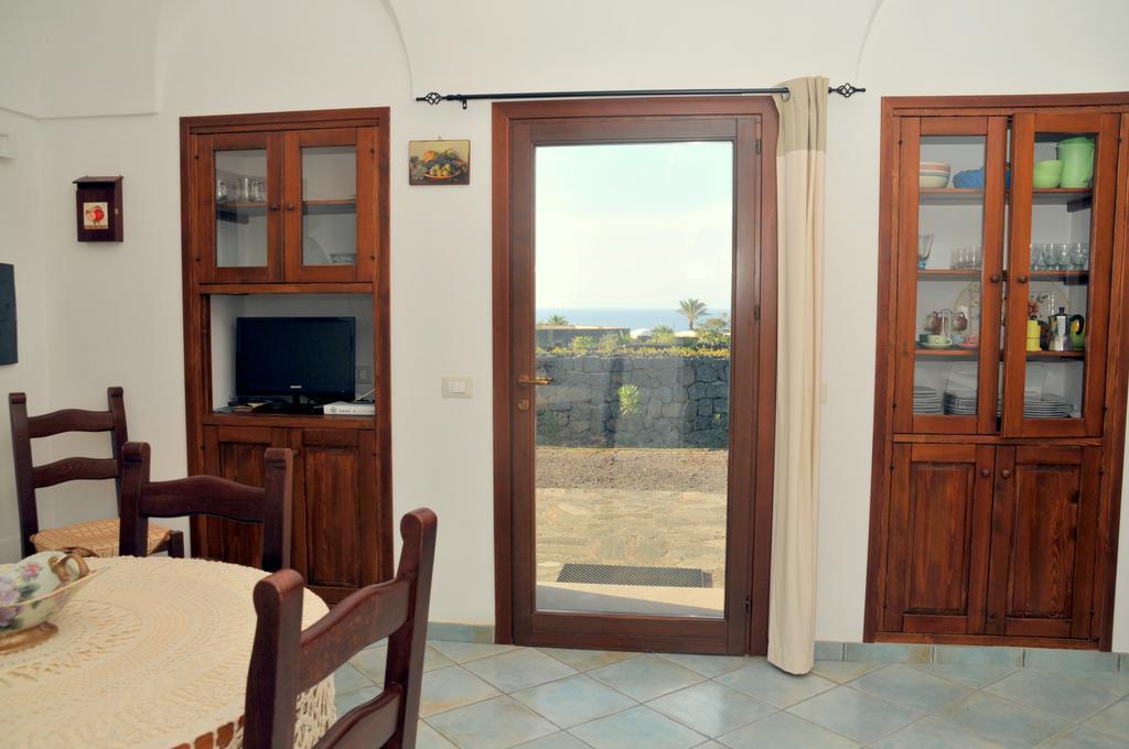 Residence Cuore Mediterraneo Pantelleria Kamer foto