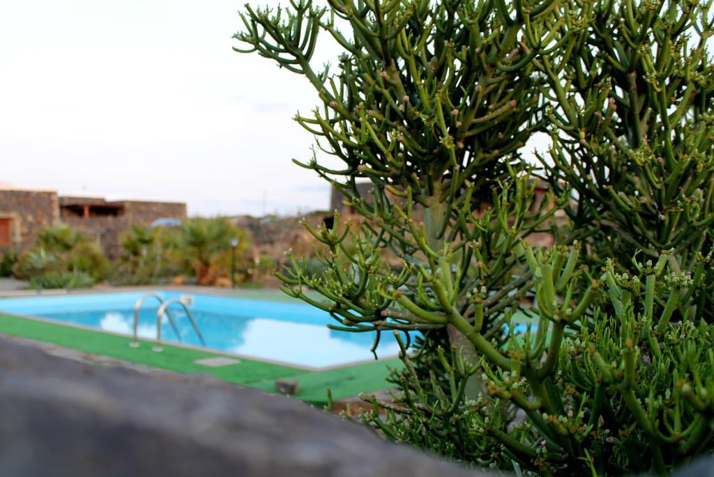 Residence Cuore Mediterraneo Pantelleria Buitenkant foto